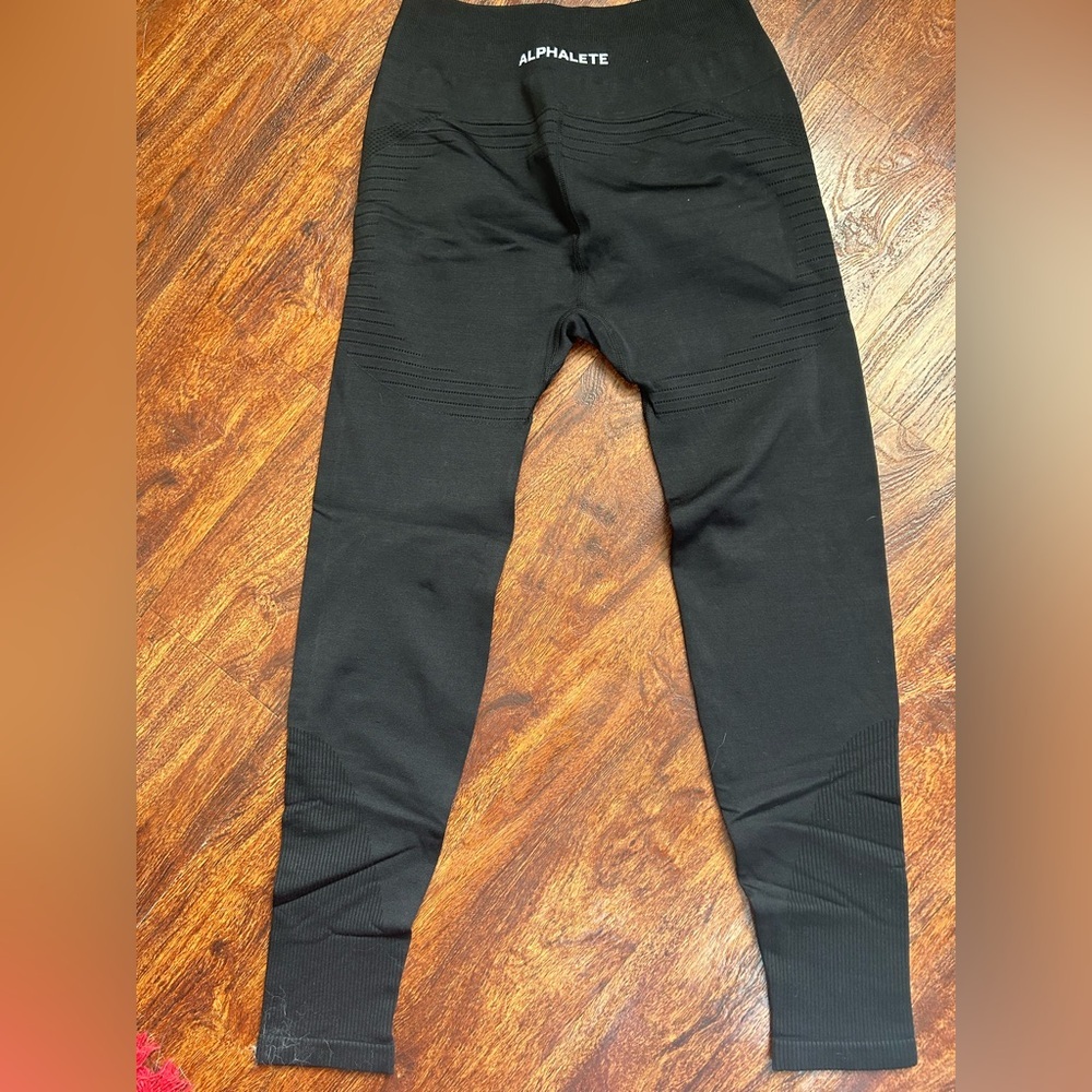 Alphalete Women Leggings Black With White Lettering See Measurements For Size - Picture 3 of 8